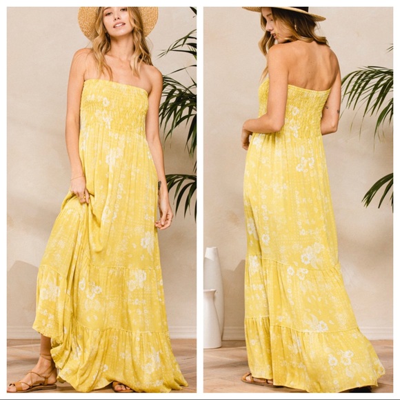 ShopEvelynne Dresses & Skirts - 26 Fabiene Gorgeous Strapless Smocked Floral Maxi tiered Dress